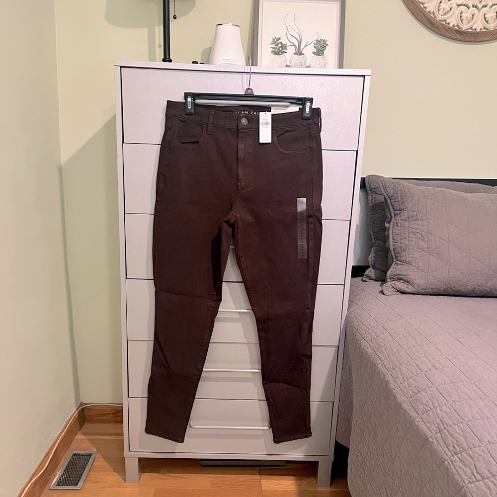 NWT | American Eagle Skinny Pant | Burgundy | Size 14 Long